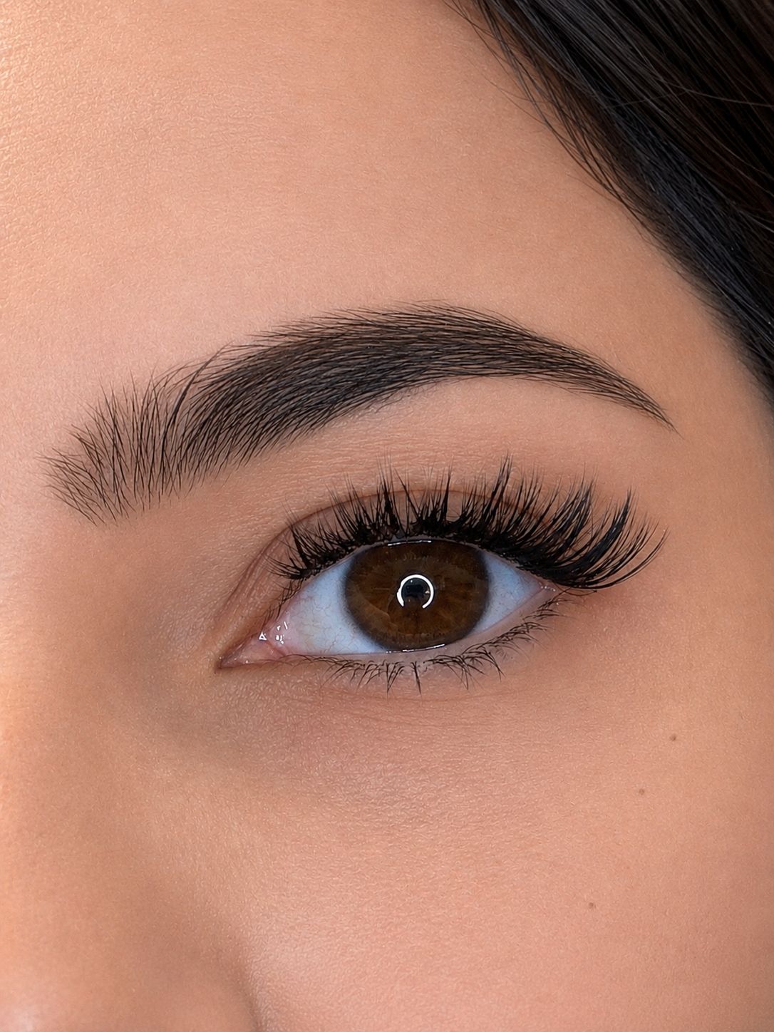 #Variante Nude Whisper DIY-Wimpernverlängerung Nude Whisper Model hält bis zu 7 Tage, einfache Anwendung Aimee STHLM