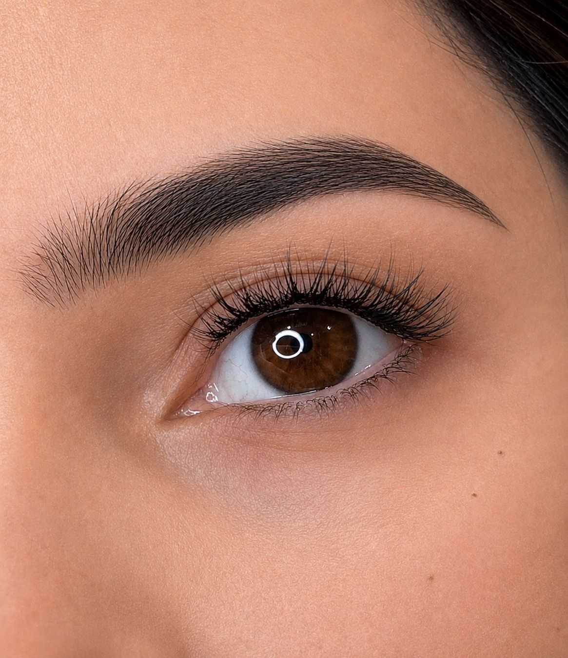 #Variant Soft Muse DIY-Wimpernverlängerung Soft Muse Model hält bis zu 7 Tage, einfache Anwendung Aimee STHLM