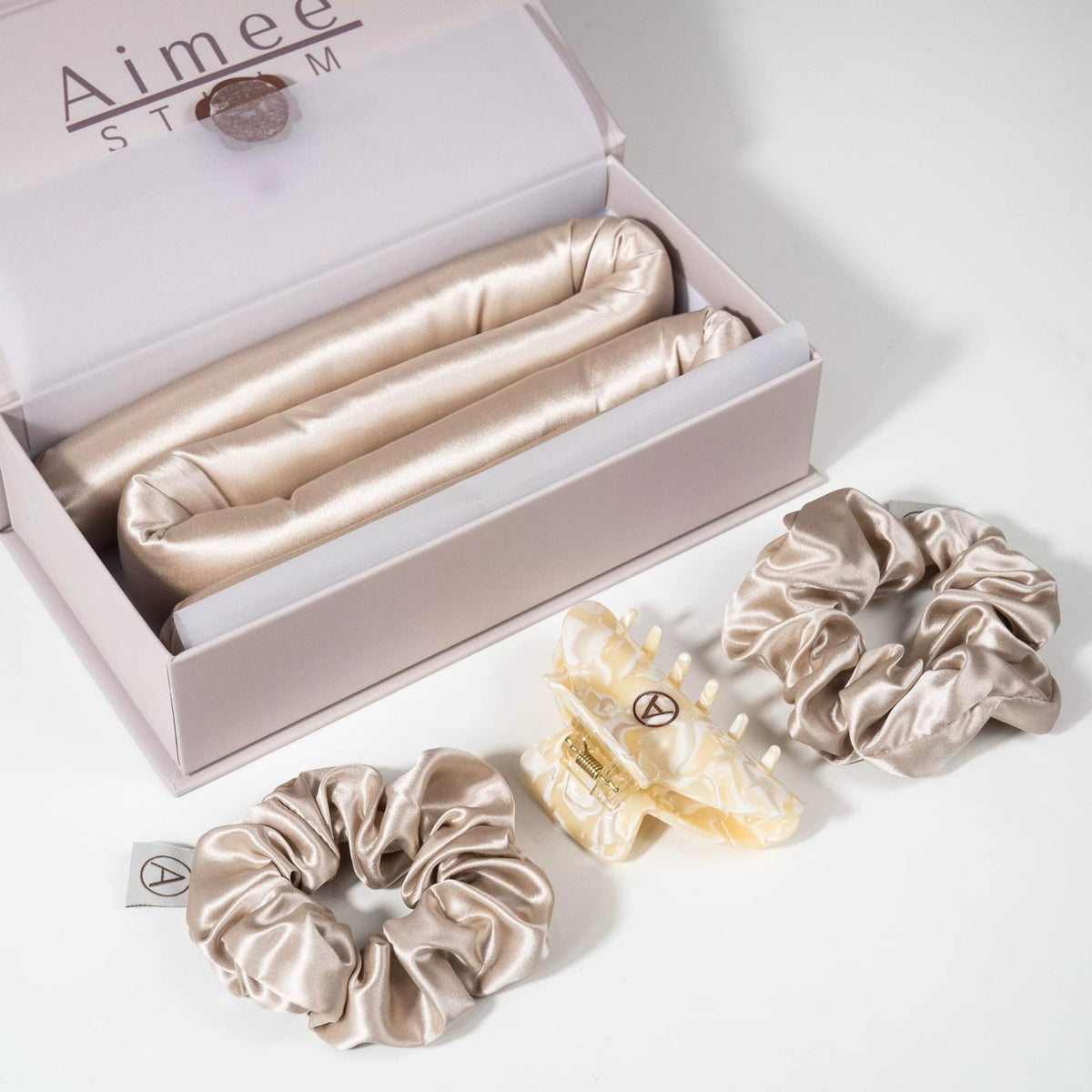 #colors_Rose Gold Heatless Curler in der Farbe Rose Gold aus 22-Momme-Premium-Maulbeerseide von Aimee STHLM