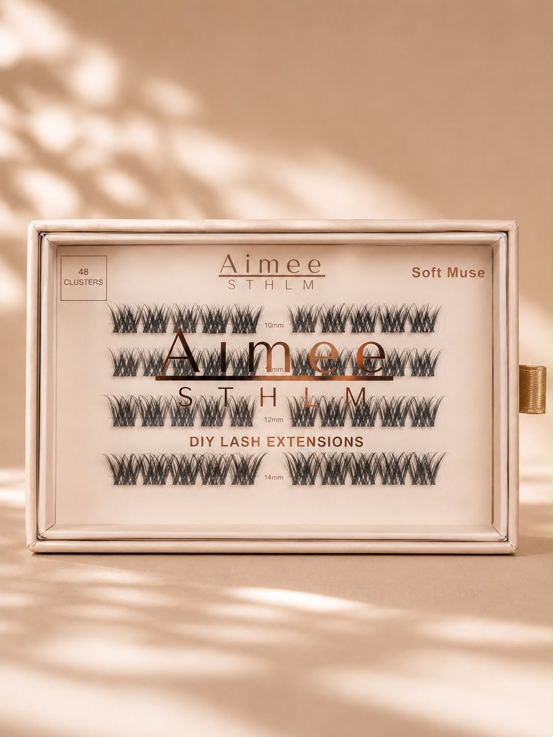 Soft Muse DIY Lash Extensions – Exklusive Wimpernbox mit 48 feinen Wimpernbüscheln von Aimee STHLM